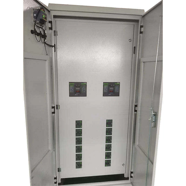 USB-compatible rack-mounted KVM switch